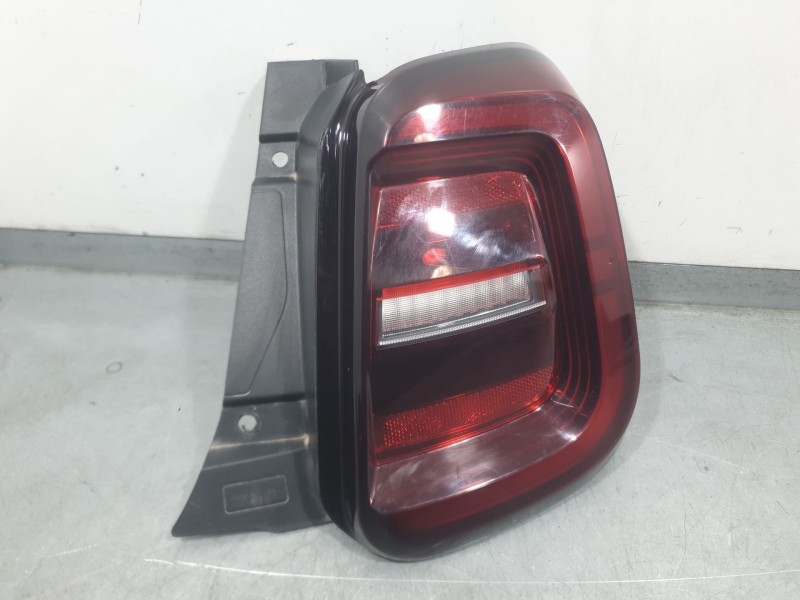 Recambio de piloto trasero derecho para fiat 500e (332_) elektro 3+1 (fa1) referencia OEM IAM 052213315 F332BECETTRH MOPAR