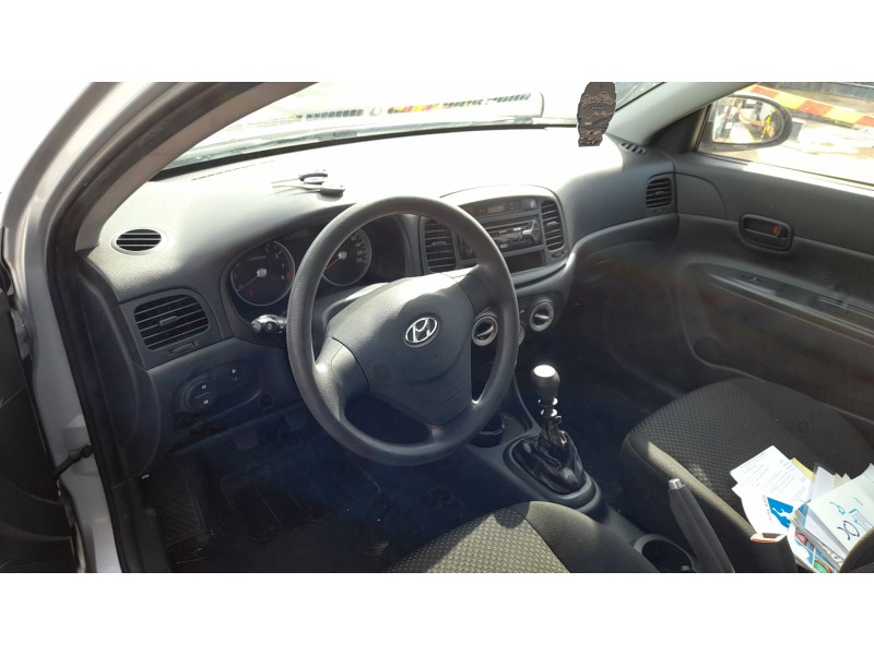 hyundai accent iii (mc) del año 2014