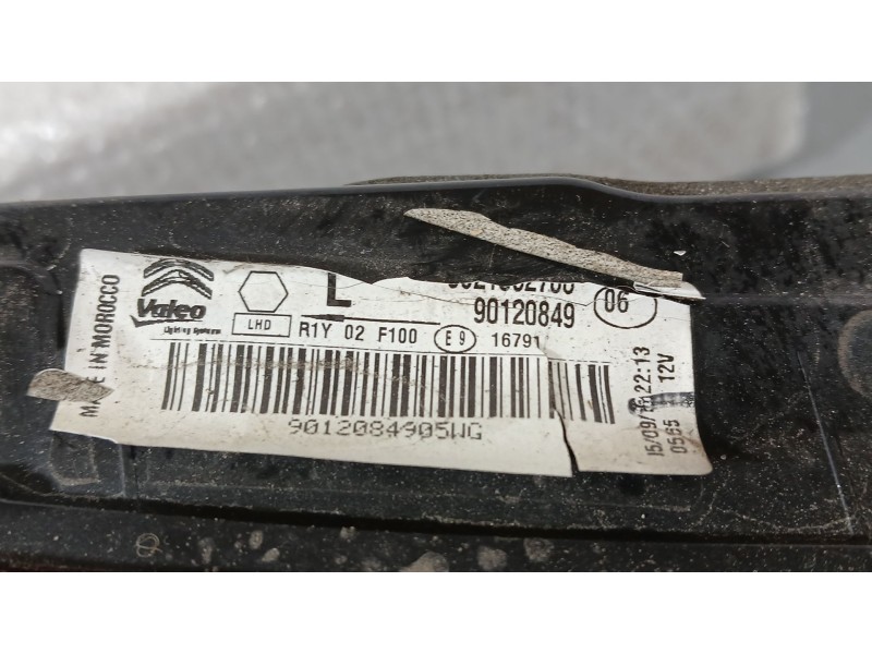 Recambio de piloto trasero izquierdo interior para citroën c4 cactus 1.5 bluehdi 100 referencia OEM IAM 9821352780 VALEO 9012084