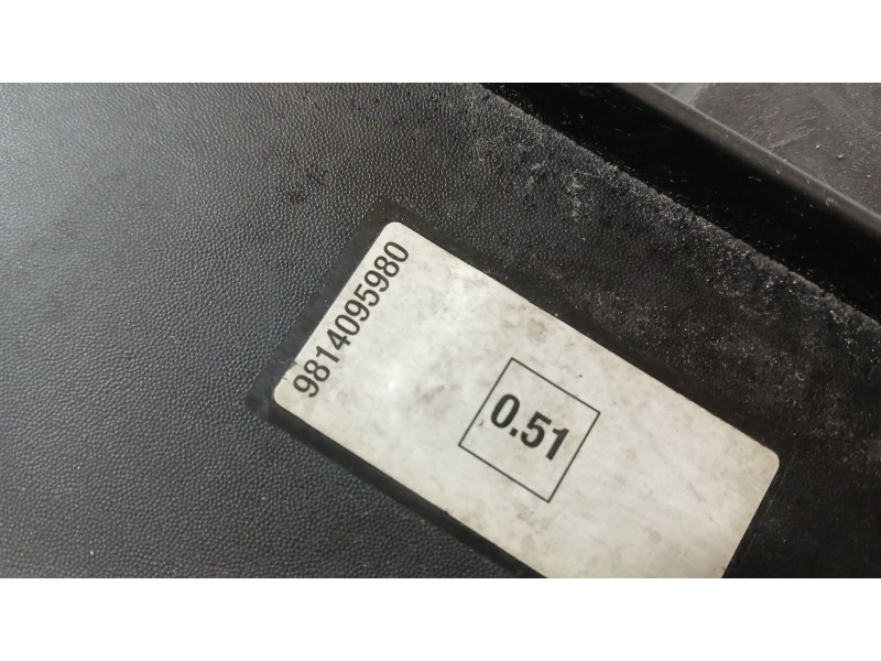 Recambio de rejilla delantera para citroën c4 cactus 1.5 bluehdi 100 referencia OEM IAM 9814095980  