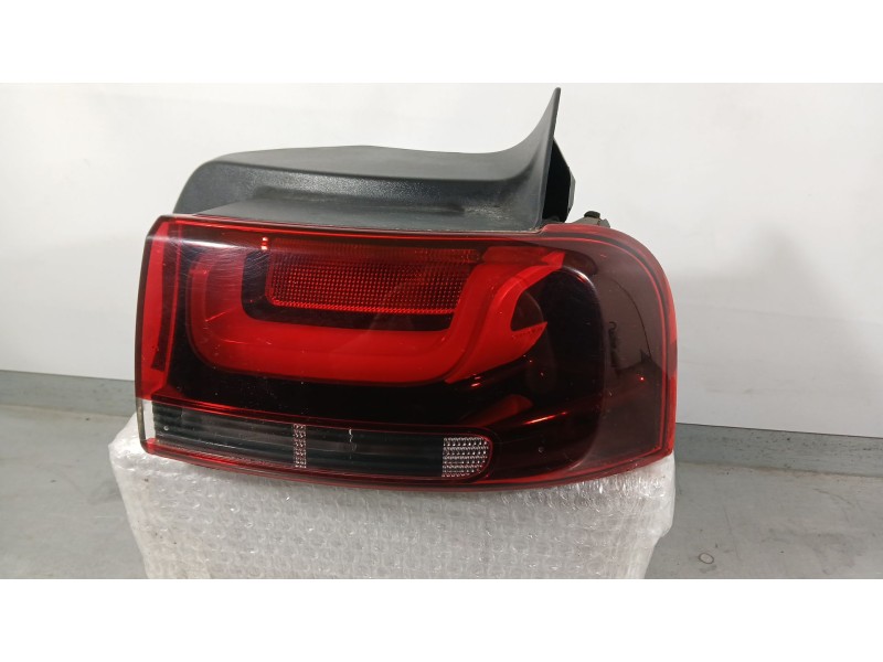 Recambio de piloto trasero derecho exterior para citroën c4 cactus 1.5 bluehdi 100 referencia OEM IAM 9823950280 VALEO 90119846