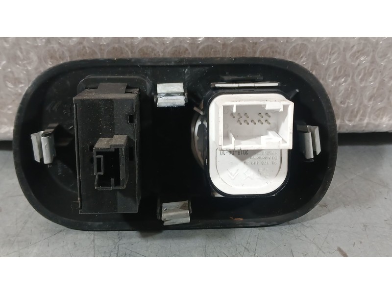 Recambio de mando retrovisor para citroën c4 cactus 1.5 bluehdi 100 referencia OEM IAM 9817840980  