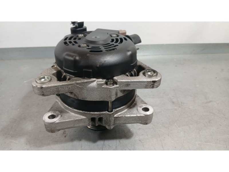 Recambio de alternador para citroën c4 cactus 1.5 bluehdi 100 referencia OEM IAM 9820893880 DENSO 1042119580