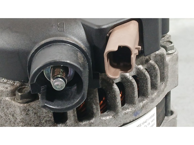 Recambio de alternador para citroën c4 cactus 1.5 bluehdi 100 referencia OEM IAM 9820893880 DENSO 1042119580