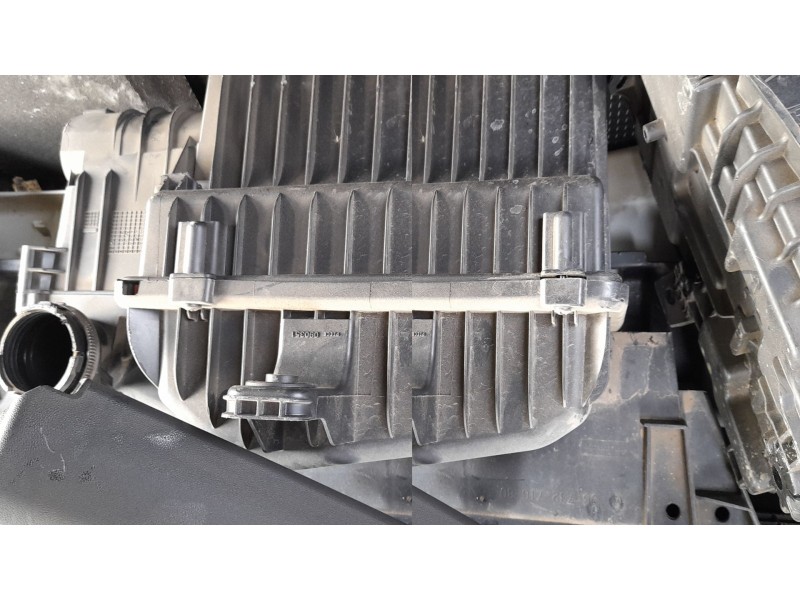 Recambio de carcasa filtro aire para peugeot 208 i (ca_, cc_) 1.2 vti 82 referencia OEM IAM 9826454780  
