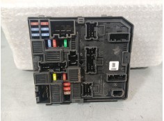 CAJA RELES / FUSIBLES 284B751A0A 1967006987