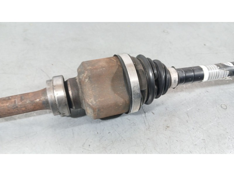 Recambio de transmision delantera derecha para peugeot 208 (p2) allure referencia OEM IAM 9825390980  