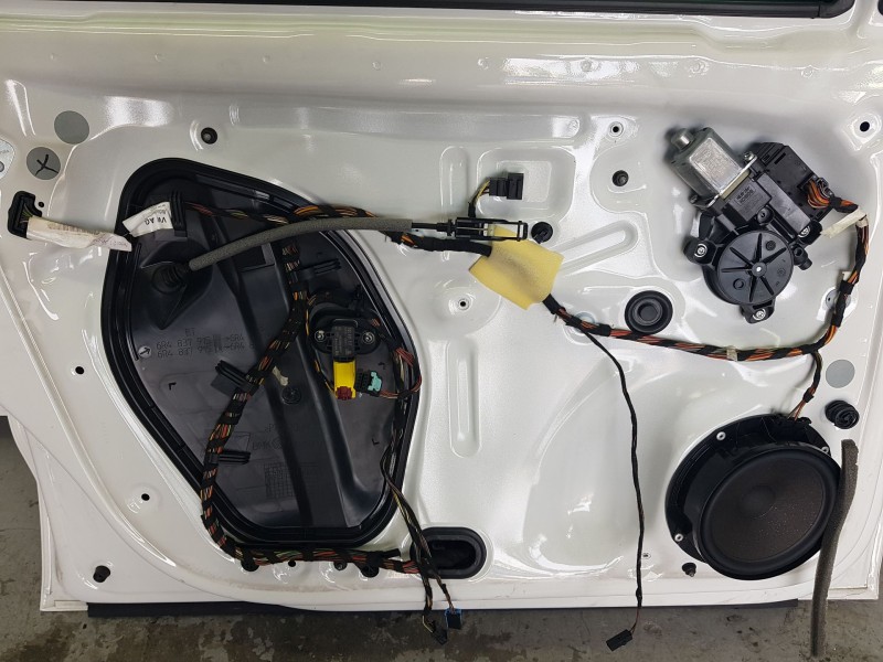 Recambio de elevalunas delantero izquierdo para volkswagen polo v (6r1, 6c1) 1.4 (6r1) referencia OEM IAM 6R4837461N  