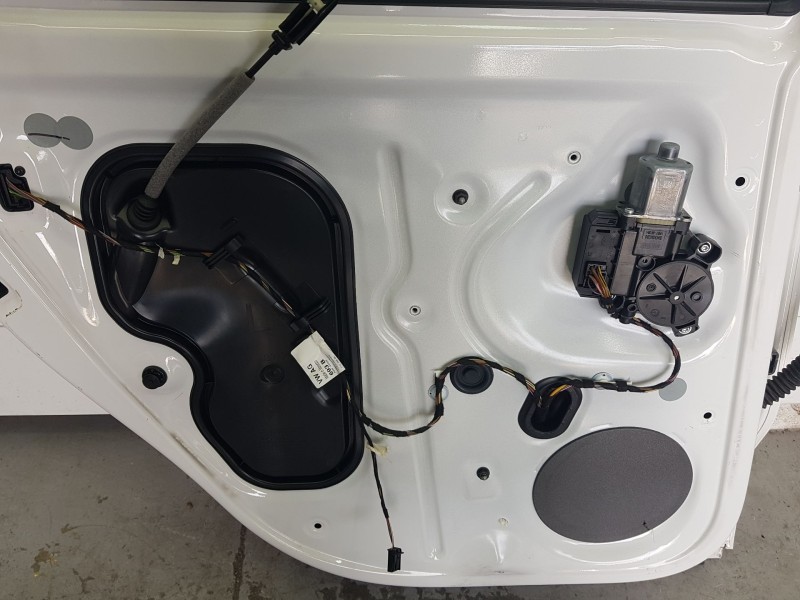 Recambio de elevalunas trasero izquierdo para volkswagen polo v (6r1, 6c1) 1.4 (6r1) referencia OEM IAM 6R4839461G  