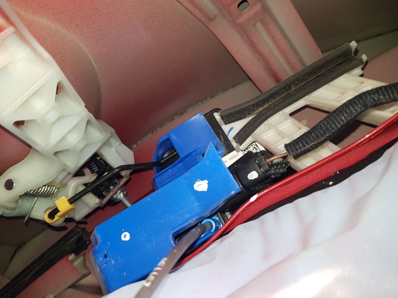 Recambio de cerradura puerta delantera izquierda para hyundai i20 iii (bc3, bi3) 1.2 referencia OEM IAM 81310Q0000  