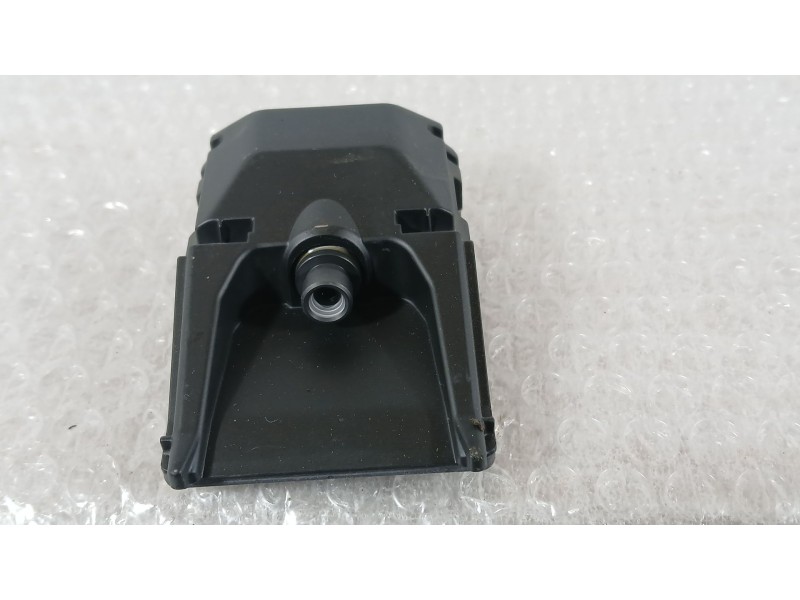 Recambio de camara para citroën c3 iii (sx) 1.2 vti 82 referencia OEM IAM 9828694780 TRW 95947P