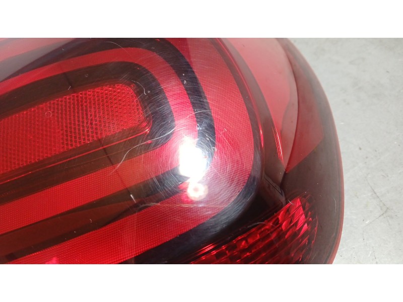 Recambio de piloto trasero derecho para citroën c3 iii (sx) 1.2 vti 82 referencia OEM IAM 9812257480 ROZADO VALEO L90074662