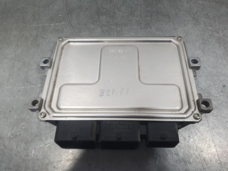 Recambio de centralita motor uce para peugeot 208 i (ca_, cc_) 1.2 vti 82 referencia OEM IAM 9811545080 160880984 VALEO