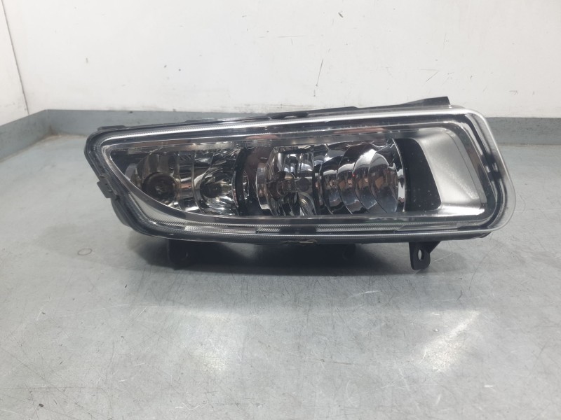 Recambio de faro antiniebla derecho para volkswagen polo v (6r1, 6c1) 1.4 (6r1) referencia OEM IAM 6R0941062B 17415902 HELLA