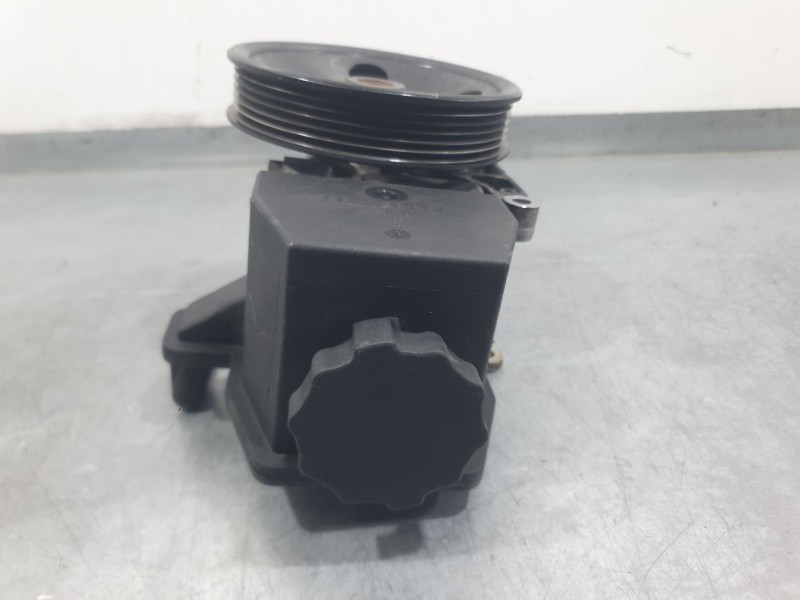 Recambio de bomba direccion para mercedes-benz clk (c208) clk 200 (208.335) referencia OEM IAM A0024663001  