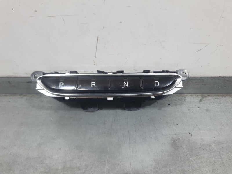 Recambio de palanca cambio para fiat 500 e icon referencia OEM IAM 7357639740  