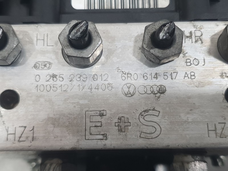 Recambio de abs para volkswagen polo v (6r1, 6c1) 1.4 (6r1) referencia OEM IAM 6R0614517AB 0265239012 BOSCH