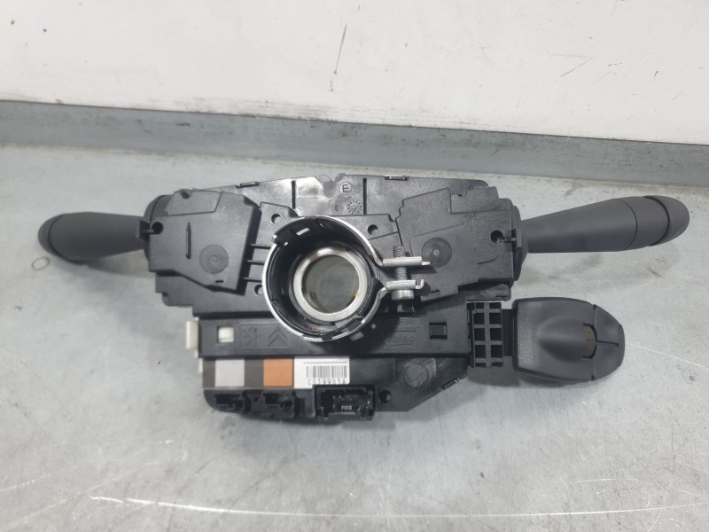 Recambio de mando luces y limpia para peugeot 208 i (ca_, cc_) 1.2 vti 82 referencia OEM IAM 98081769ZD 22661F01 VALEO