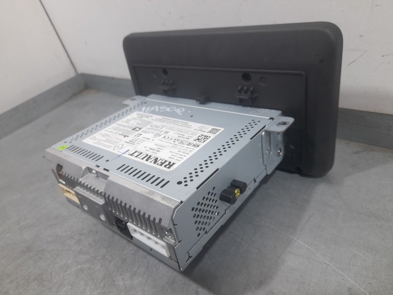 Recambio de sistema navegacion gps para dacia sandero iii 1.0 tce 100 eco-g referencia OEM IAM 280213970R LAN5910WR0D LG