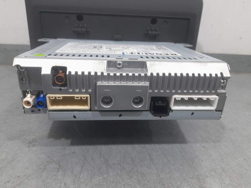 Recambio de sistema navegacion gps para dacia sandero iii 1.0 tce 100 eco-g referencia OEM IAM 280213970R LAN5910WR0D LG