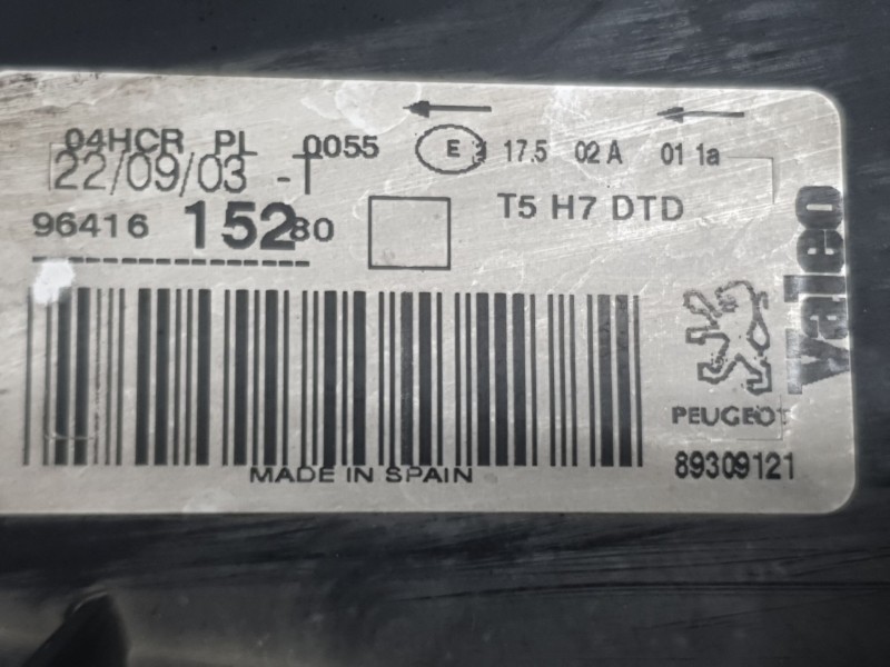Recambio de faro derecho para peugeot 307 sw (3h) 2.0 hdi 110 referencia OEM IAM 9641615280 89309121 VALEO