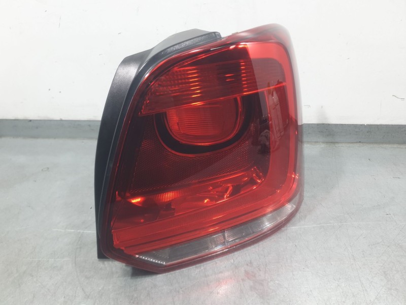 Recambio de piloto trasero derecho para volkswagen polo v (6r1, 6c1) 1.4 (6r1) referencia OEM IAM 6R0945112B 6R0945112C 