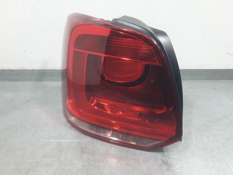 Recambio de piloto trasero izquierdo para volkswagen polo v (6r1, 6c1) 1.4 (6r1) referencia OEM IAM 6R0945095J 6R0945095K 