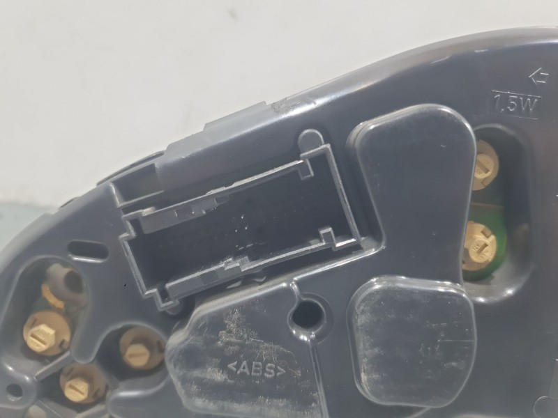 Recambio de cuadro instrumentos para mercedes-benz clk (c208) clk 200 (208.335) referencia OEM IAM A2085401911  