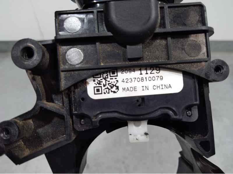 Recambio de mando luces y limpia para opel zafira tourer expression referencia OEM IAM 20941129  