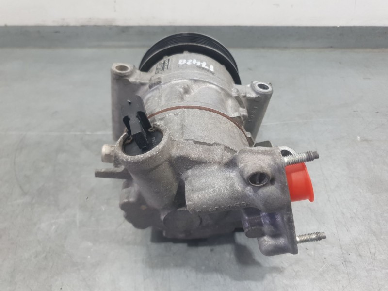 Recambio de compresor aire acondicionado para peugeot 208 i (ca_, cc_) 1.2 vti 82 referencia OEM IAM 9672247080 GE4471503941 DEN