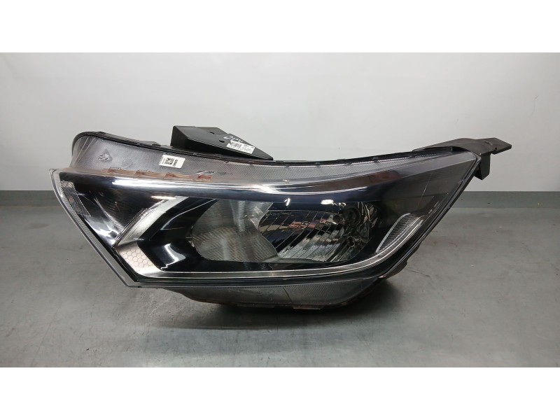 Recambio de faro izquierdo para hyundai i20 iii (bc3, bi3) 1.2 referencia OEM IAM 92101Q0050 PATA ROTA 92101Q0050