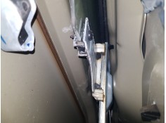 ELEVALUNAS DELANTERO IZQUIERDO 9816402180 