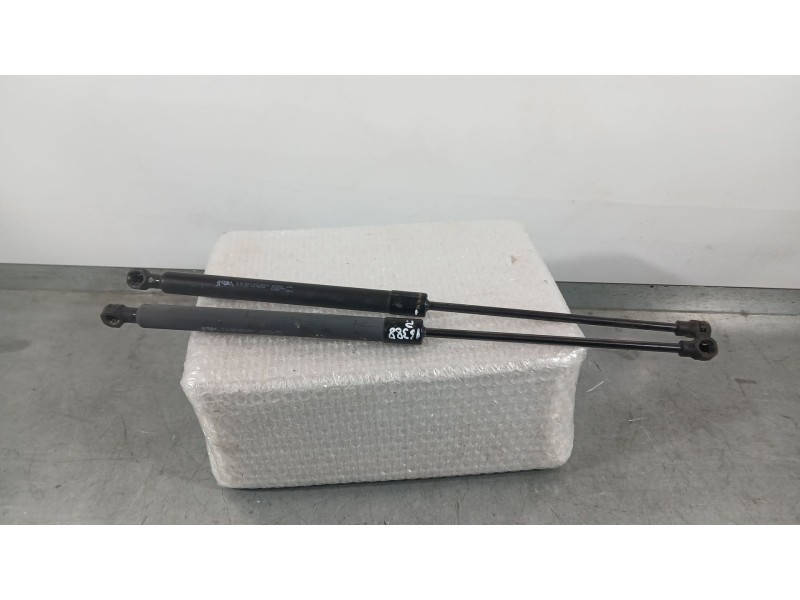 Recambio de amortiguadores maletero / porton para peugeot 208 (p2) allure referencia OEM IAM 9827758080  
