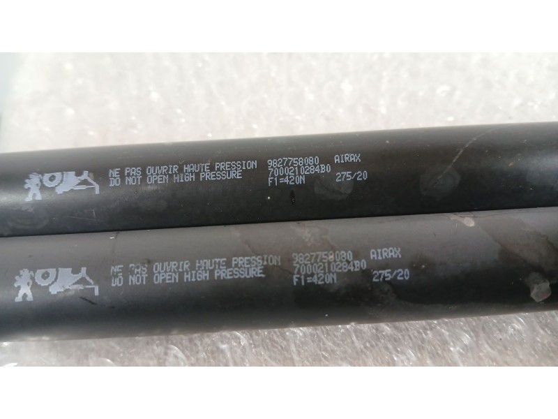 Recambio de amortiguadores maletero / porton para peugeot 208 (p2) allure referencia OEM IAM 9827758080  