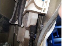 CERRADURA PUERTA DELANTERA IZQUIERDA 9812500880 