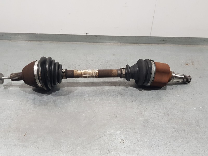 Recambio de transmision delantera izquierda para ford focus c-max (dm2) 1.8 tdci referencia OEM IAM 3M513B437DAE  