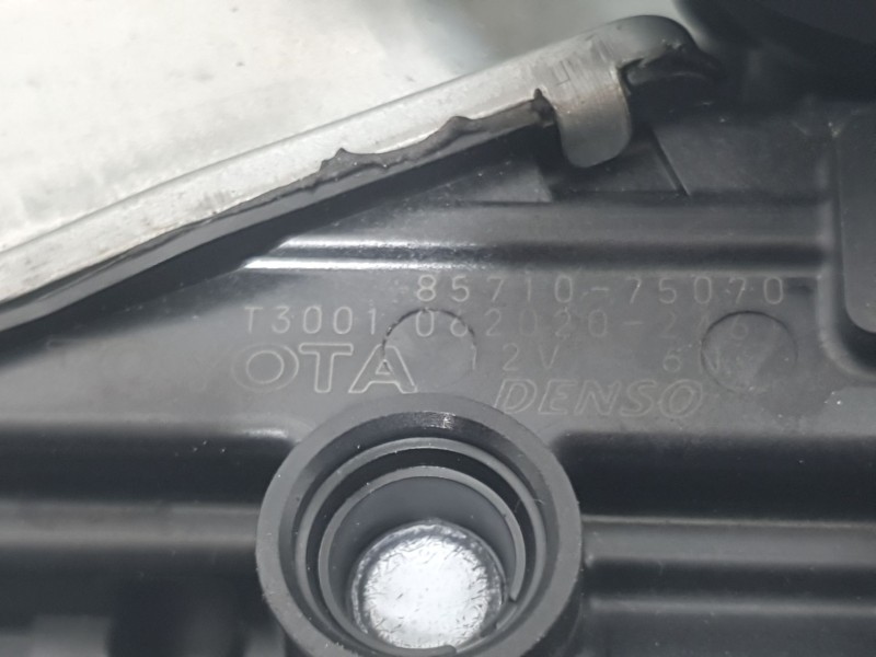 Recambio de elevalunas trasero izquierdo para lexus ct 200h referencia OEM IAM  6 CABLES ELECTRICO