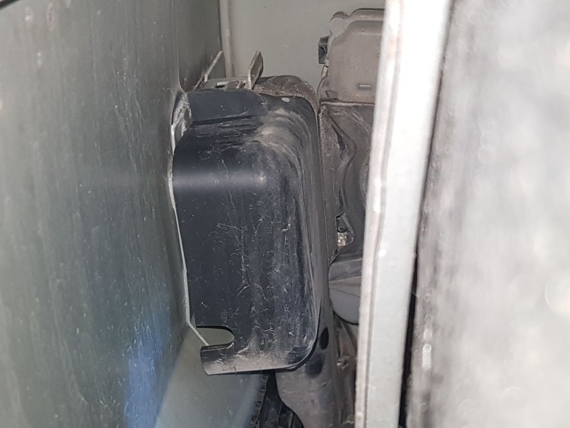 Recambio de cerradura puerta delantera izquierda para citroën xsara picasso (n68) 1.6 referencia OEM IAM 9135H5  