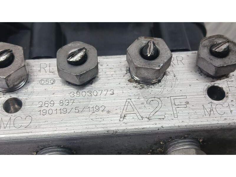 Recambio de abs para opel astra k lim. 5türig selective referencia OEM IAM 39030773  269837