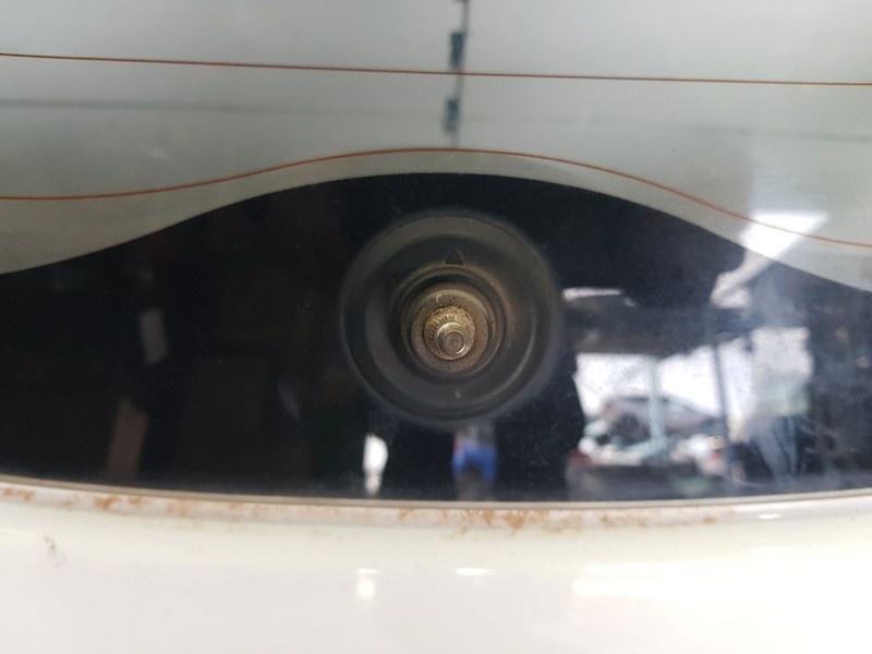 Recambio de motor limpia trasero para kia rio iii (ub) 1.2 cvvt referencia OEM IAM 987001W000  