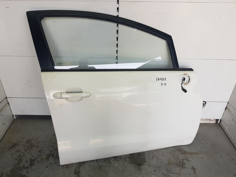 Recambio de puerta delantera derecha para kia rio iii (ub) 1.2 cvvt referencia OEM IAM 760041W010  