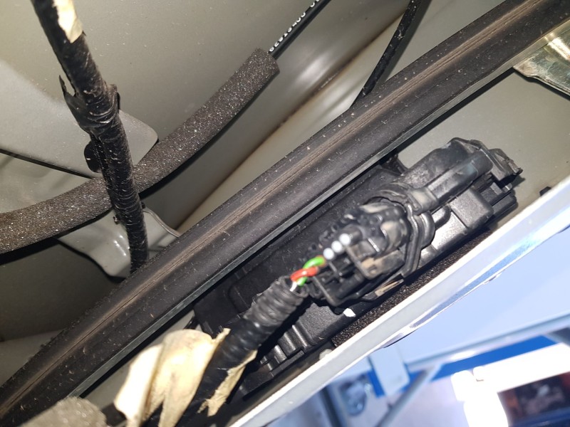 Recambio de cerradura puerta delantera derecha para nissan micra v (k14) 1.0 ig-t 100 referencia OEM IAM 805005FA0A  