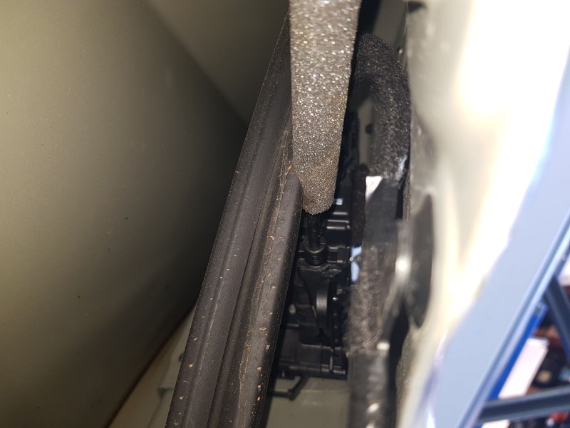 Recambio de cerradura puerta trasera derecha para nissan micra v (k14) 1.0 ig-t 100 referencia OEM IAM 825005FA0A  