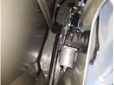 ELEVALUNAS TRASERO DERECHO 827205FA6A 