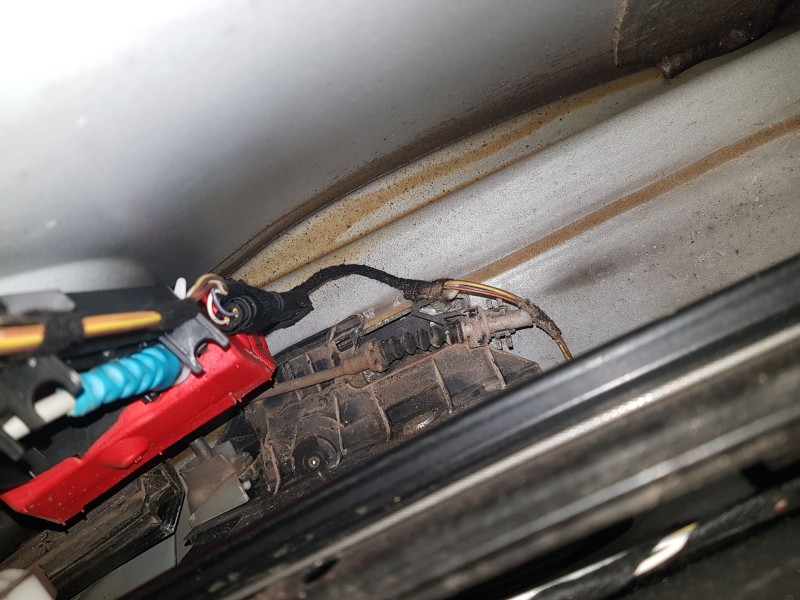 Recambio de cerradura puerta delantera izquierda para bmw 3 (f30, f80) 335 d xdrive referencia OEM IAM 51217202143  