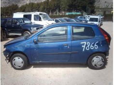FIAT PUNTO BERLINA (188)