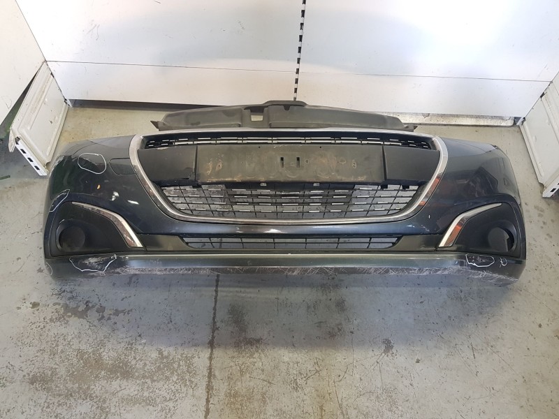 Recambio de paragolpes delantero para peugeot 208 i (ca_, cc_) 1.2 vti 82 referencia OEM IAM 1613478880 TOCADO 