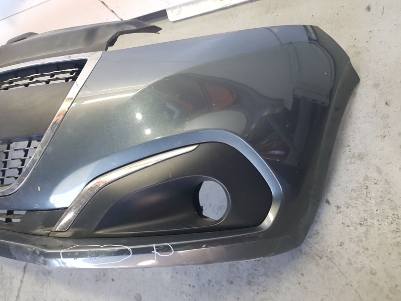 Recambio de paragolpes delantero para peugeot 208 i (ca_, cc_) 1.2 vti 82 referencia OEM IAM 1613478880 TOCADO 
