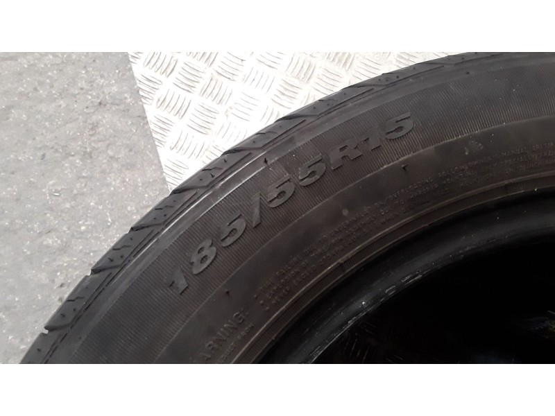 Recambio de neumatico pareja para neumaticos reutilizados - referencia OEM IAM 185551586H NEXEN 185/55/15/86H