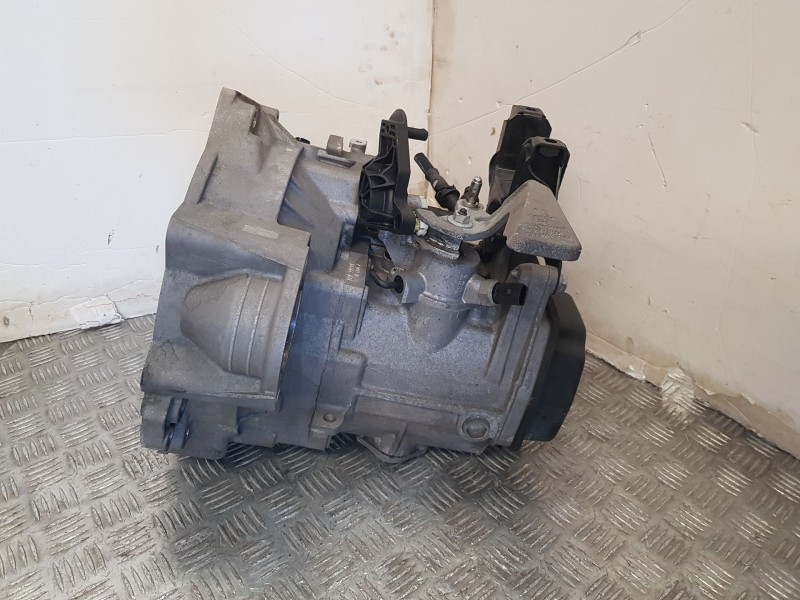 Recambio de caja cambios para volkswagen polo v (6r1, 6c1) 1.6 tdi referencia OEM IAM KFK 5VELOCIDADES 21129